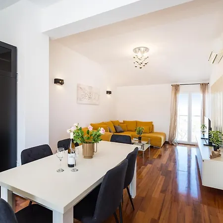 White Apartment *